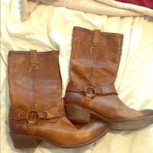 Fry boots size 11
